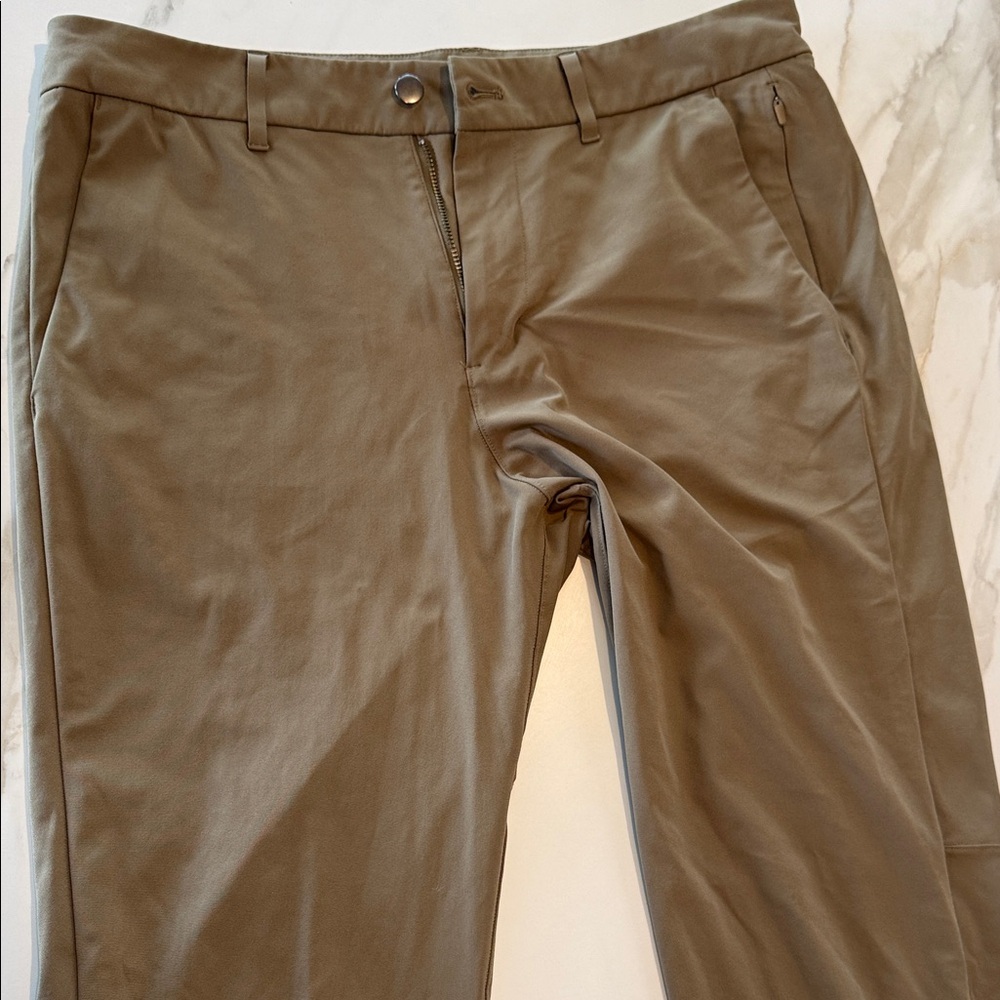 lululemon athletica Men's Khaki Chinos